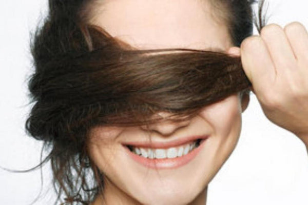 Los 5 mitos más comunes sobre el cuidado del cabello: ¿Qué es verdad y qué no lo es?